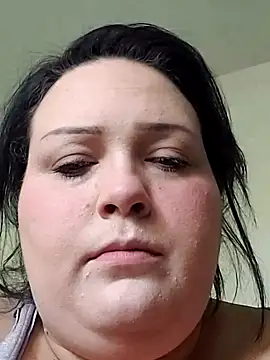 BbGurl18 stripchat live cam model