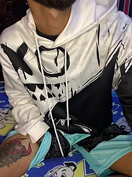 tanned_boy stripchat live cam model