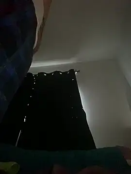 GusanoDelicioso stripchat live cam model