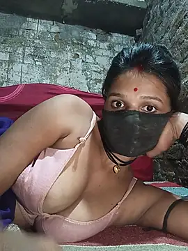 Hoty_girl_143 stripchat live cam model