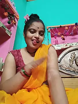 Manbi_bhabi stripchat live cam model