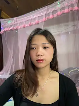hhanni06 stripchat live cam model