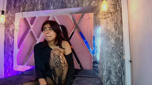 _Angel_dustt stripchat live cam model