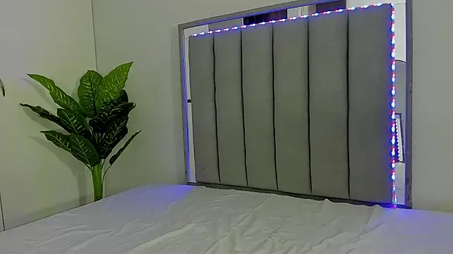 Stardoll_777 stripchat live cam model