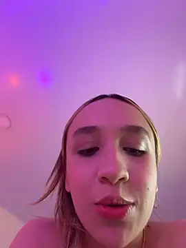 Sellenncollins stripchat live cam model