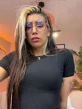 la_monitora stripchat live cam model
