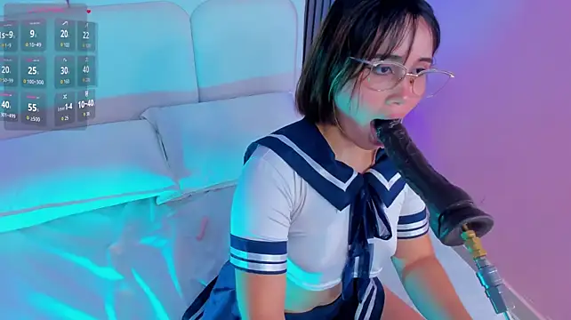 ema_rish stripchat live cam model