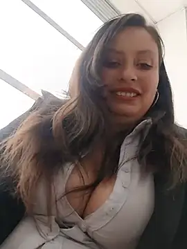LIA--23 stripchat live cam model