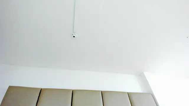 ChrisZurick stripchat live cam model
