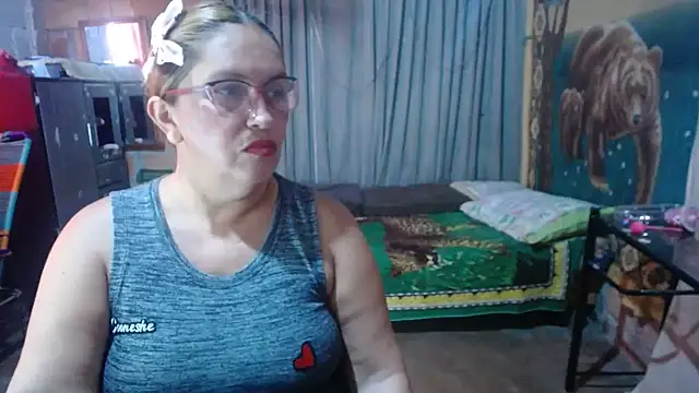MOTHER_AND_SON09 stripchat live cam model