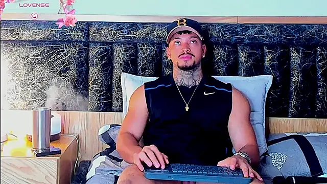 Stiven_collins stripchat live cam model