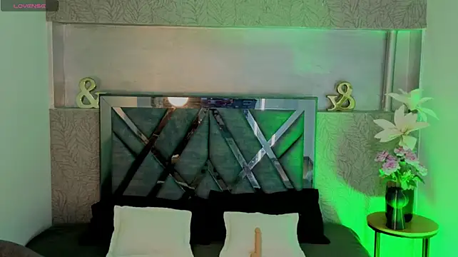 dominic_thailor stripchat live cam model