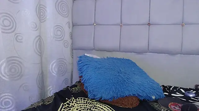 charlotte_brawn stripchat live cam model