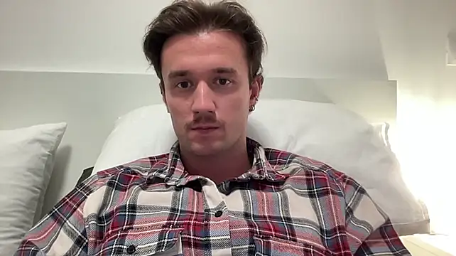 cute_mark stripchat live cam model