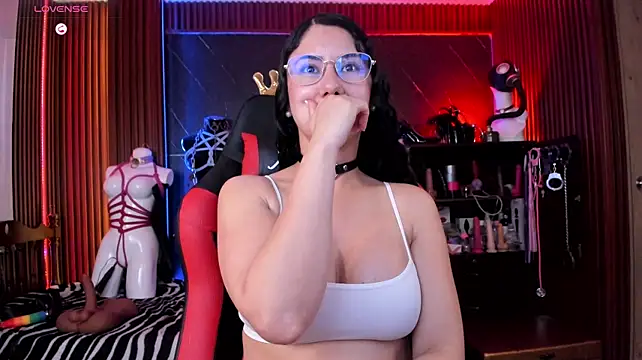 XiaQueen stripchat live cam model
