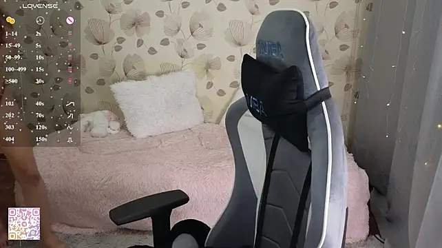 _cute_ice stripchat live cam model