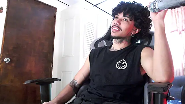 D3v1L88 stripchat live cam model