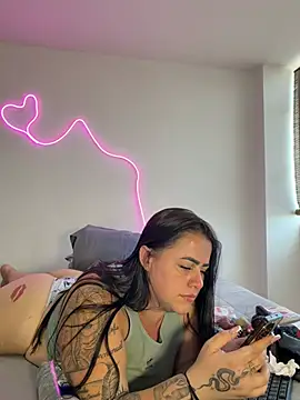 cristal_ruose stripchat live cam model