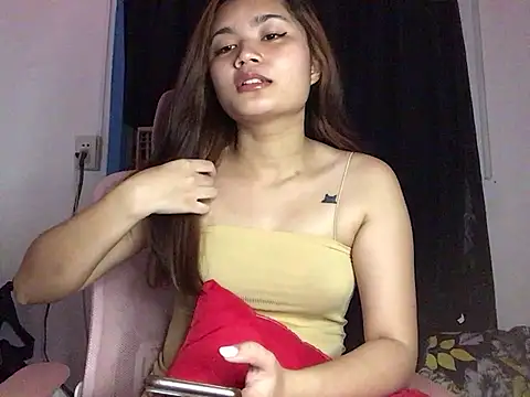 cheekychixxxx stripchat live cam model