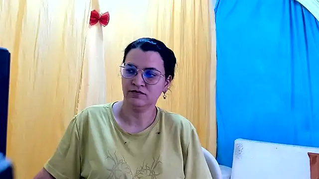 MARILYN_GARCIA stripchat live cam model