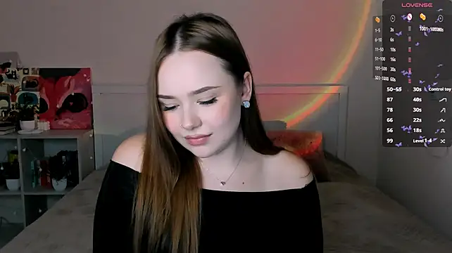 LittleKiitten stripchat live cam model