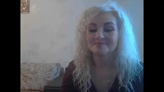 LadySexyBlond stripchat live cam model