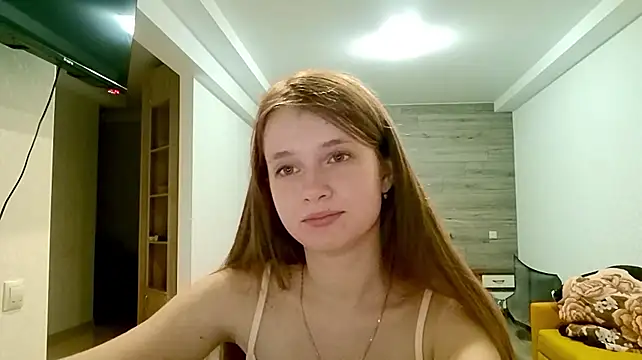 CecilleSollors stripchat live cam model