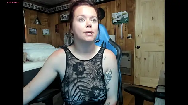 ourlittesecret2269 stripchat live cam model