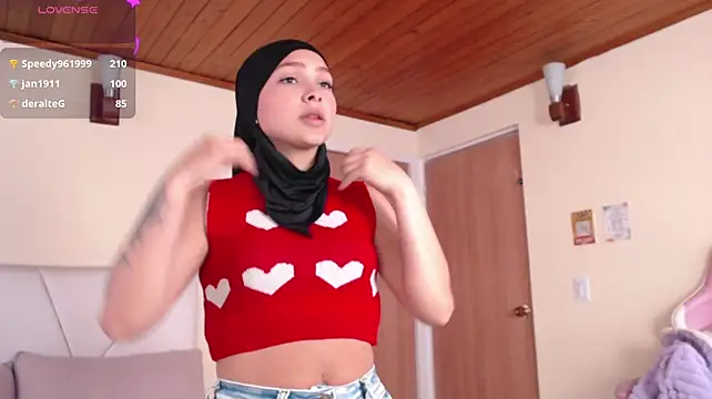 Ziahart stripchat live cam model