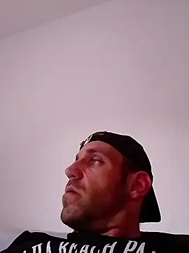 Codymc89 stripchat live cam model