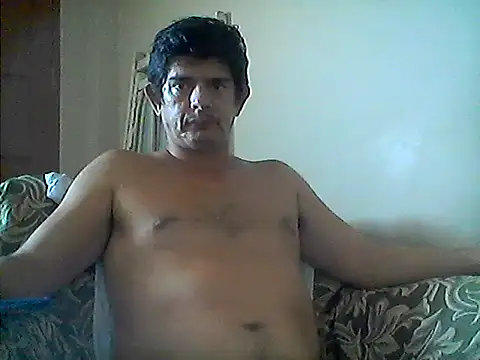 Marobronco stripchat live cam model