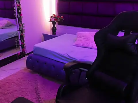 LahiaFezz_ stripchat live cam model