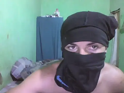 predaitor stripchat live cam model