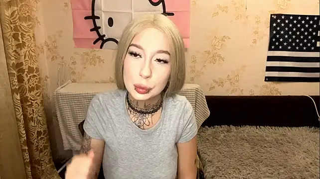 ShawtyAlt stripchat live cam model