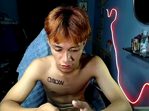 naughtyboyloy_0 stripchat live cam model
