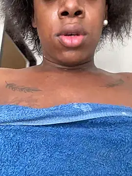 satan-lucifer stripchat live cam model