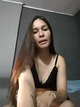 amina_hott stripchat live cam model