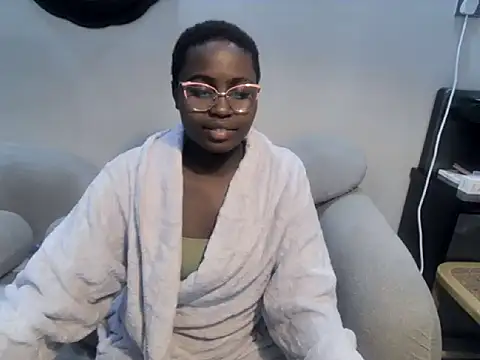 sweetsin12 stripchat live cam model