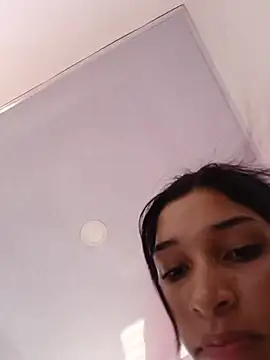 alfreinnis stripchat live cam model