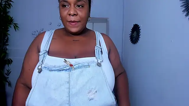 bbw_charlote stripchat live cam model
