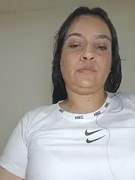 megan_milf79 stripchat live cam model