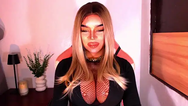 NataliaFernandezz stripchat live cam model