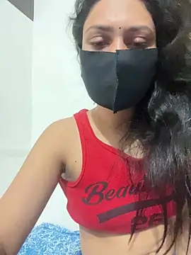 kavyq3791 stripchat live cam model