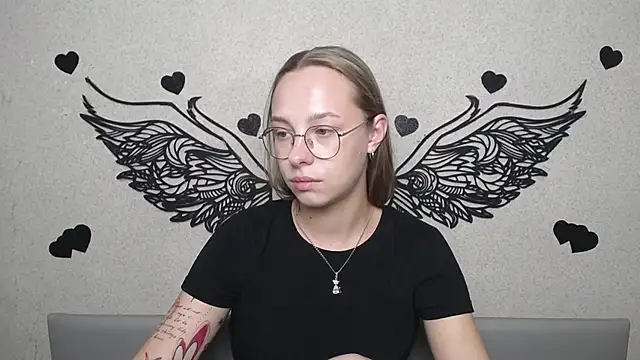 SteshaGlass stripchat live cam model