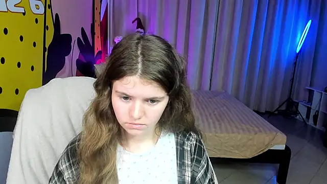 Lilith-BloomX stripchat live cam model