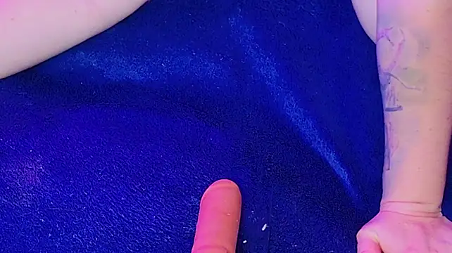 NathaxaLeans stripchat live cam model