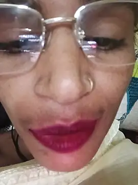 Cutkajal stripchat live cam model