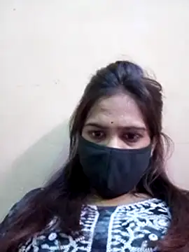 Rakhi_bhabi stripchat live cam model