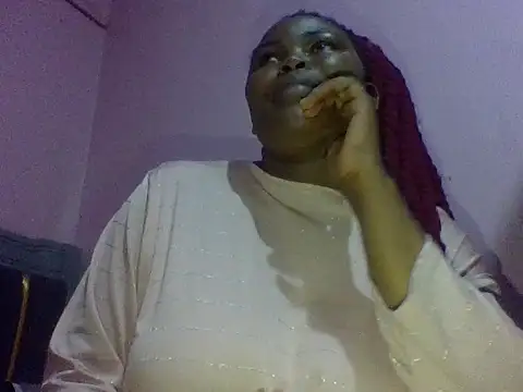 bustybombshell012 stripchat live cam model