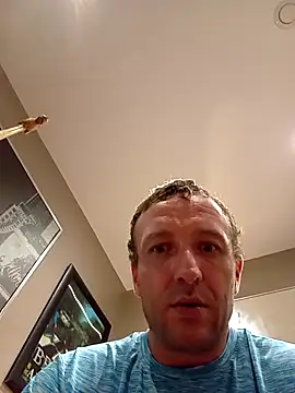 Tony88hgh stripchat live cam model
